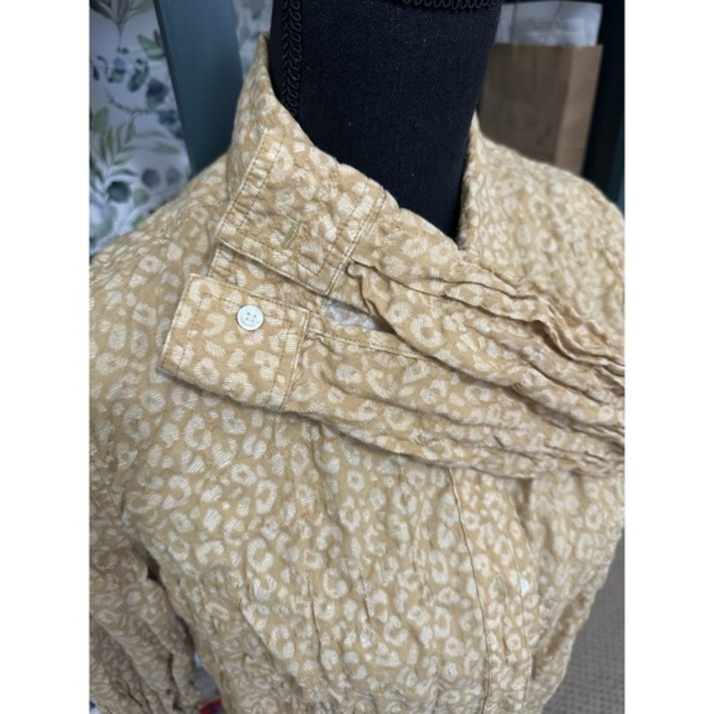 J Mclaughlin Blouse Women XSYellow Gold Crinkle Texture Long Sleeve Button Front - Picture 5 of 8